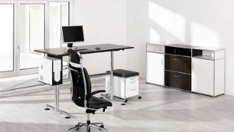 Höhenverstellbarer Schreibtisch Holz weiß